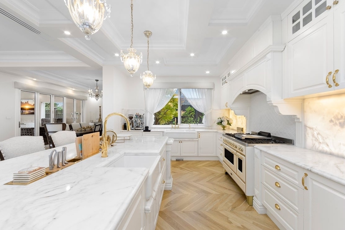 Hampton style kitchen