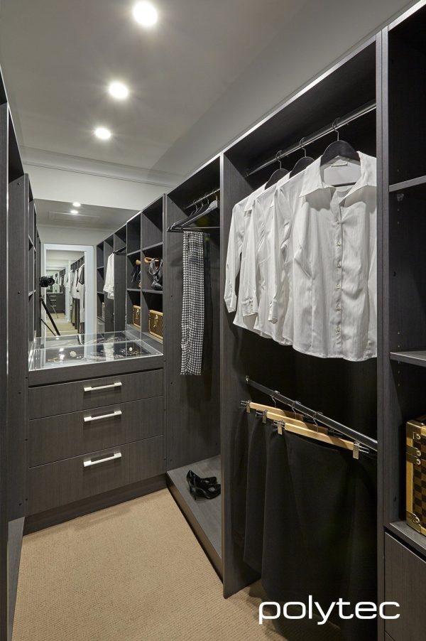 Black Wenge Ravine