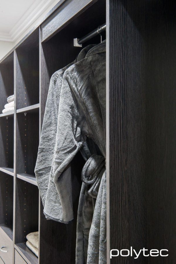 Black Wenge Ravine