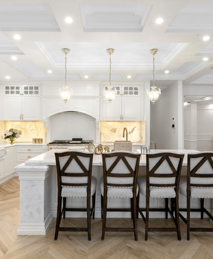 Best Hampton style kitchen